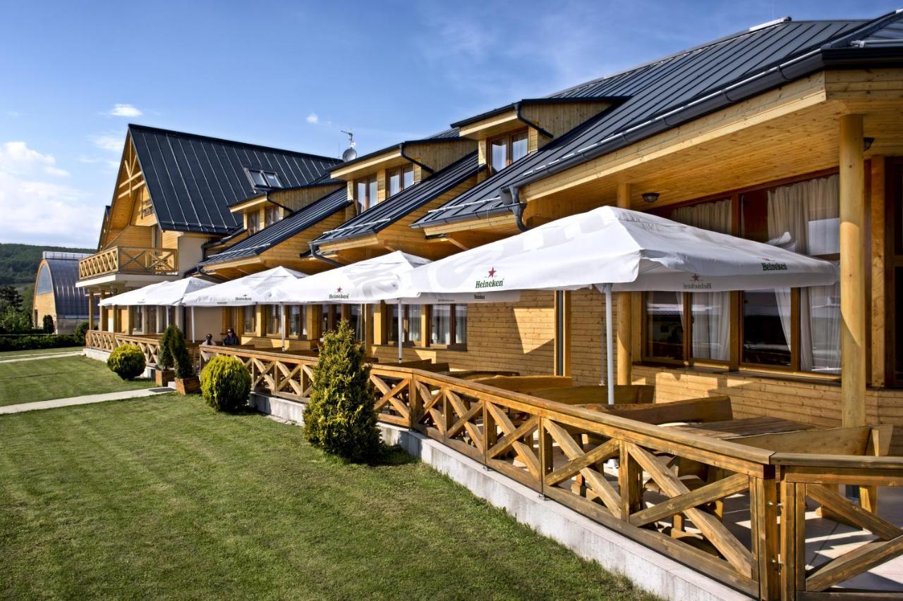 Hotel Rozálka Pezinok Exteriér fotografie