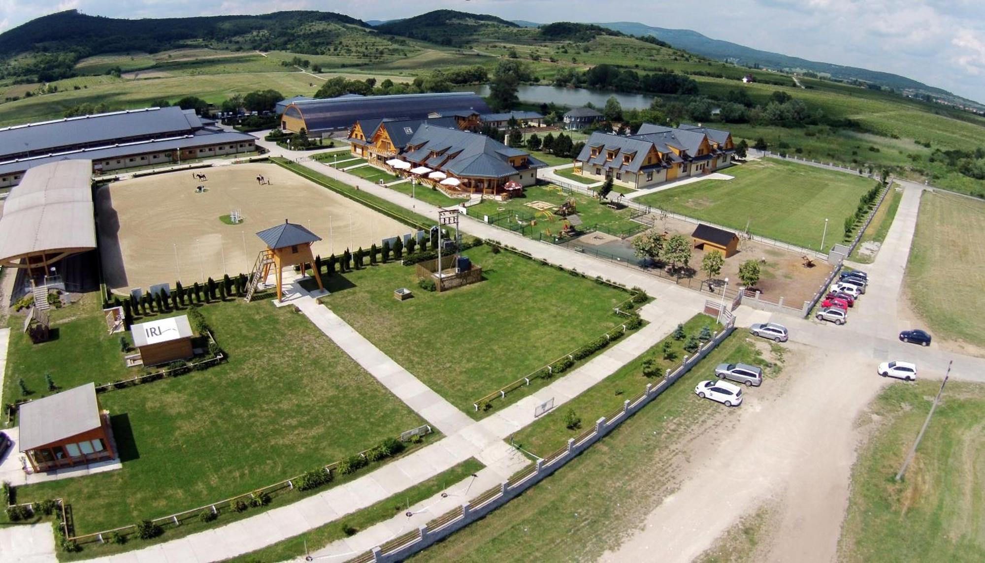 Hotel Rozálka Pezinok Exteriér fotografie