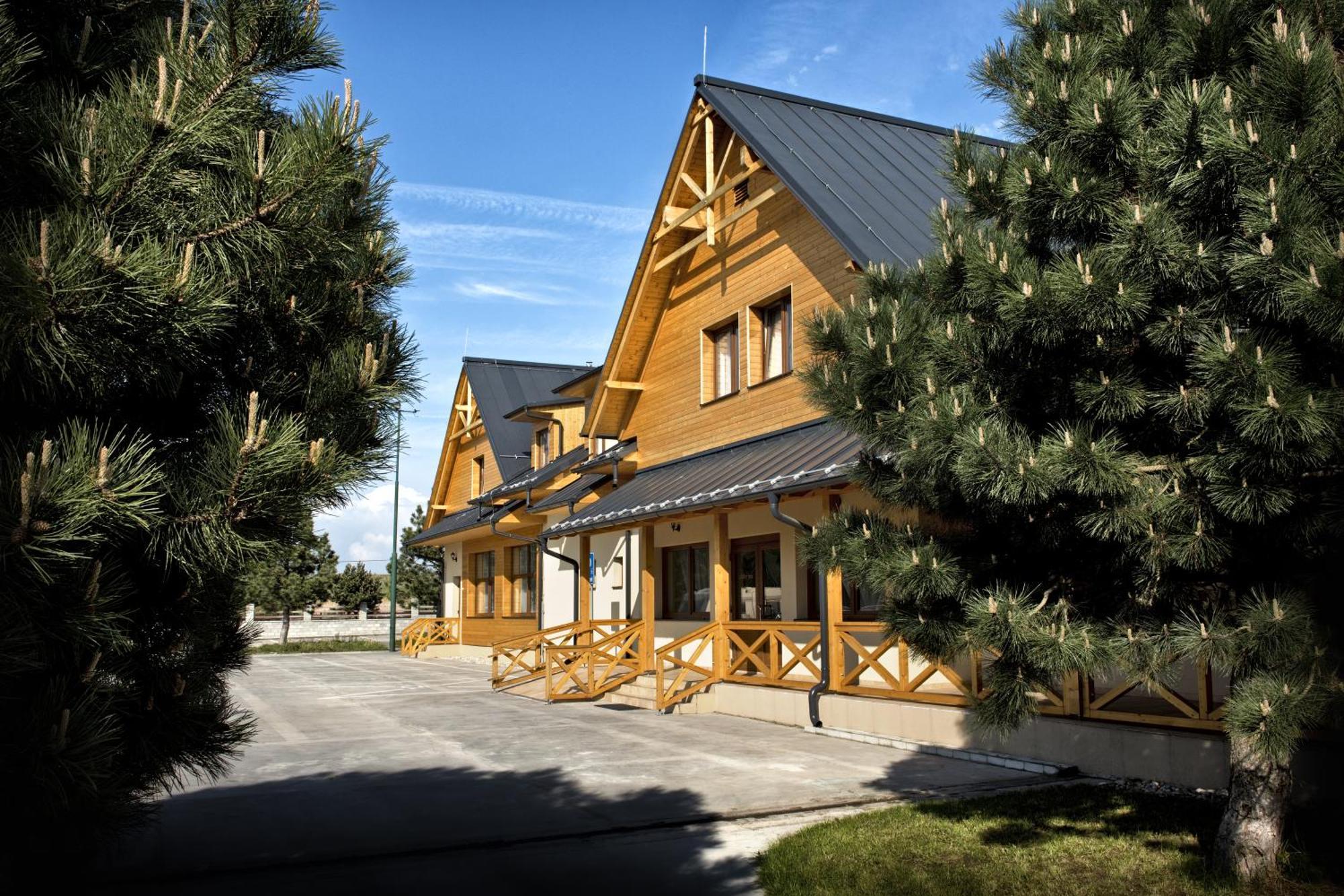 Hotel Rozálka Pezinok Exteriér fotografie